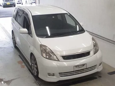 Toyota ISIS
