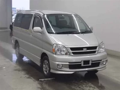 Toyota HIACE REGIUS