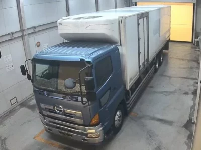 Hino TRUCK