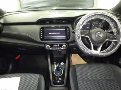 Nissan KIX