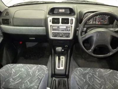 Mitsubishi PAJERO IO