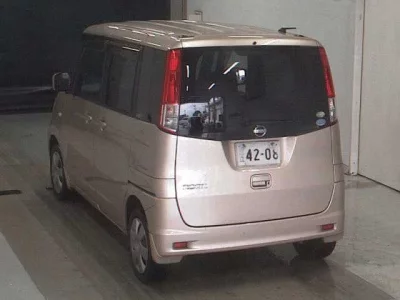 Nissan ROOX