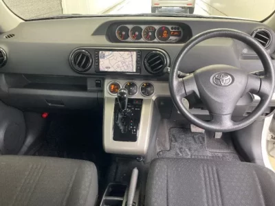 Toyota COROLLA RUMION