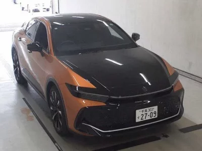 Toyota CROWN CROSSOVER