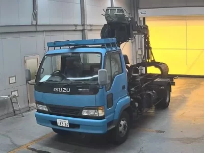 Isuzu JUSTON