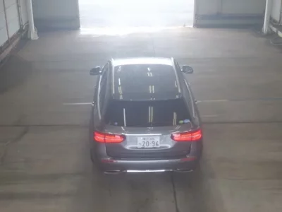 Mercedes-Benz E CLASS WAGON
