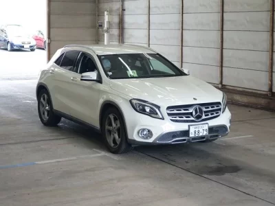 Mercedes-Benz GLA CLASS
