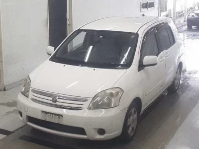 Toyota RAUM