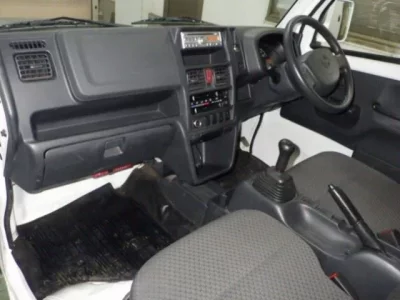 Nissan CLIPPER TRUCK