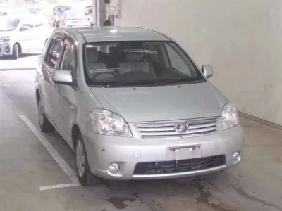 Toyota RAUM