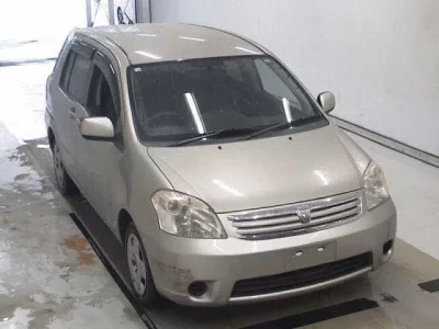 Toyota RAUM