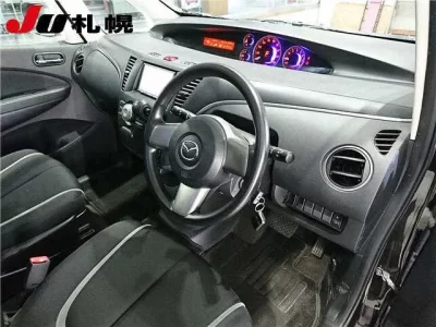 Mazda BIANTE