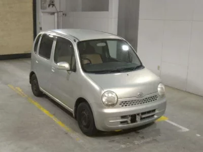 Daihatsu MOVE LATTE