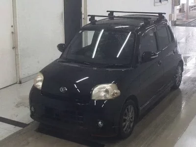 Daihatsu Esse