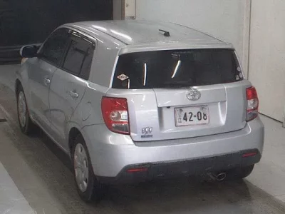 Toyota IST