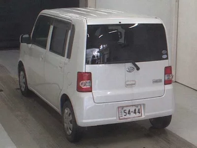 Daihatsu MOVE CONTE