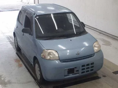 Daihatsu Esse
