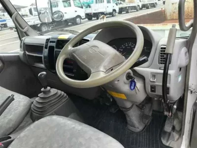 Hino DUTRO
