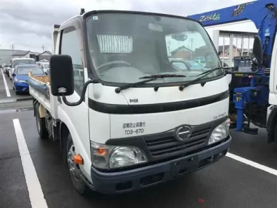 Hino DUTRO