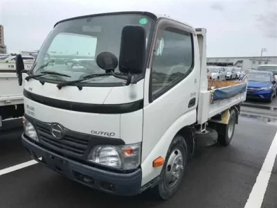 Hino DUTRO