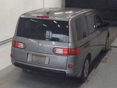 Nissan LAFESTA