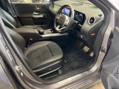 Mercedes-Benz B CLASS