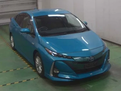 Toyota PRIUS PHV