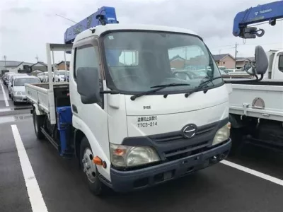 Hino DUTRO