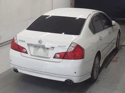 Nissan FUGA
