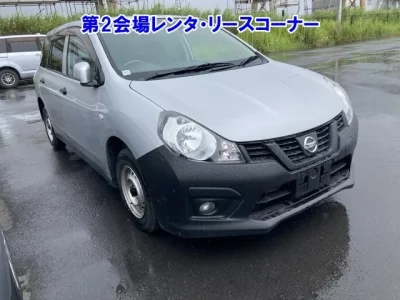 Nissan AD