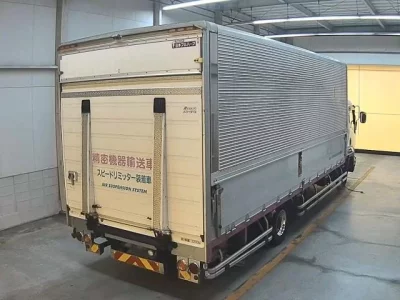 Isuzu FORWARD