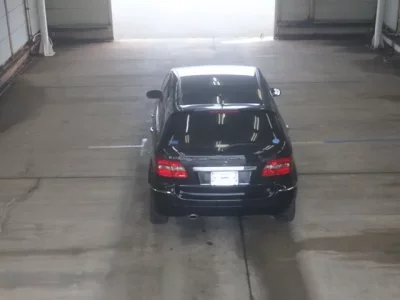 Mercedes-Benz B CLASS