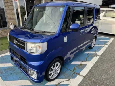 Toyota PIXIS MEGA