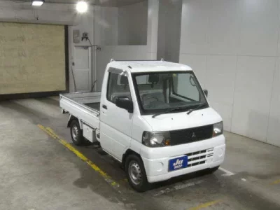 Mitsubishi MINICAB TRUCK