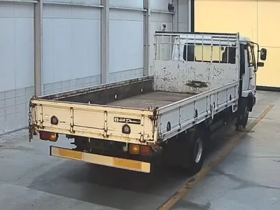 Nissan CONDOR