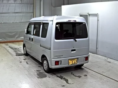 Mitsubishi MINICAB VAN