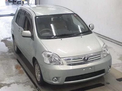 Toyota RAUM