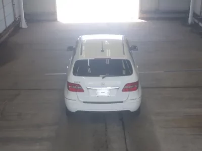 Mercedes-Benz B CLASS