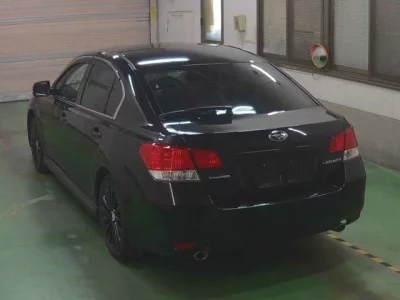 Subaru LEGACY B4