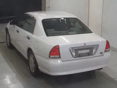 Mitsubishi DIAMANTE