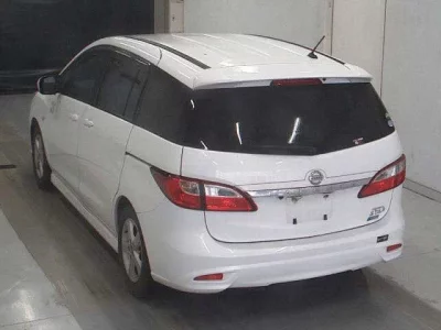 Nissan LAFESTA