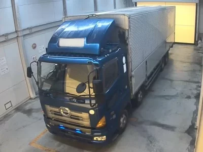 Hino TRUCK