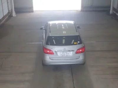 Mercedes-Benz B CLASS