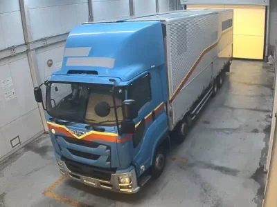 Isuzu TRUCK