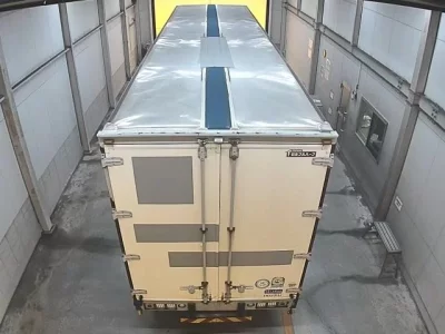 Isuzu TRUCK