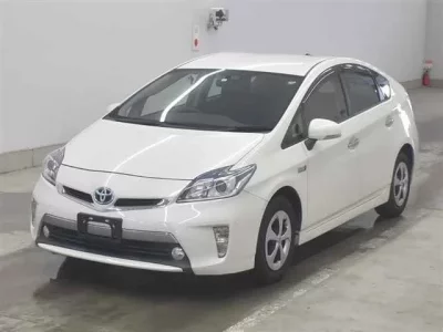 Toyota PRIUS PHV