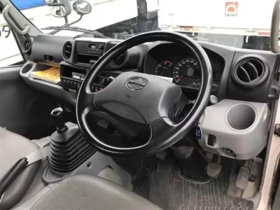 Hino DUTRO