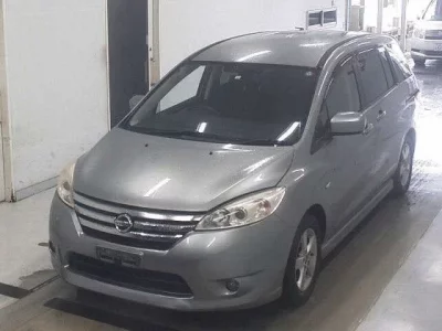 Nissan LAFESTA