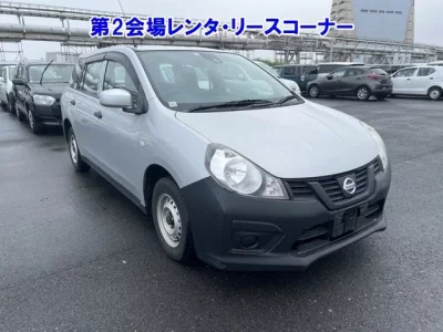 Nissan AD