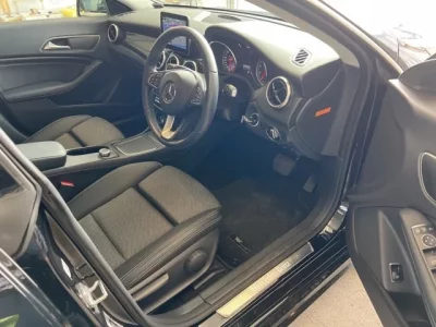 Mercedes-Benz CLA CLASS